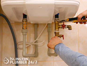 islington boiler repairs 370x281 1